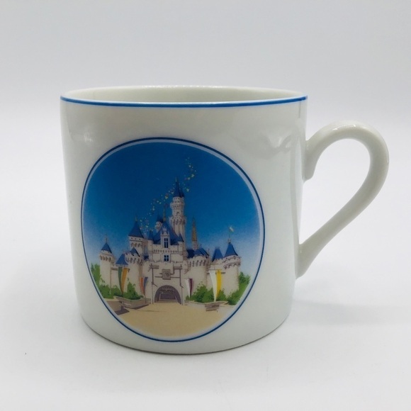 VINTAGE Disney Disneyland Magic Castle Demitasse Teacup & Saucer 2 Pc Set Japan - Picture 2 of 10